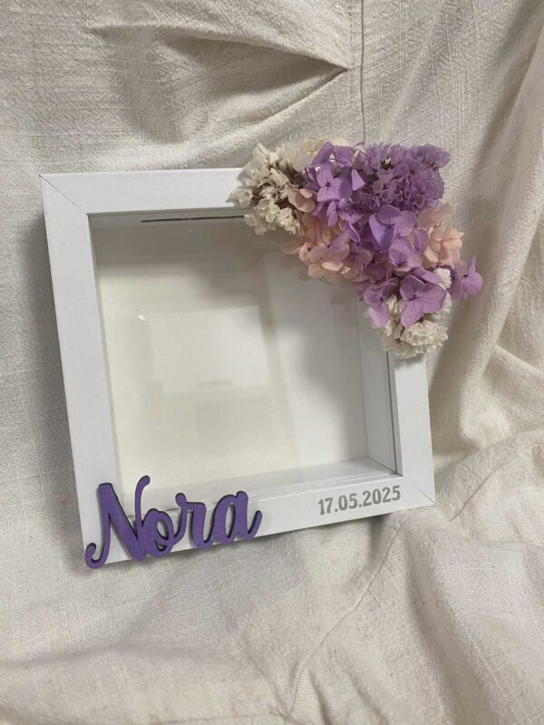 Hucha personalizada con flores preservadas