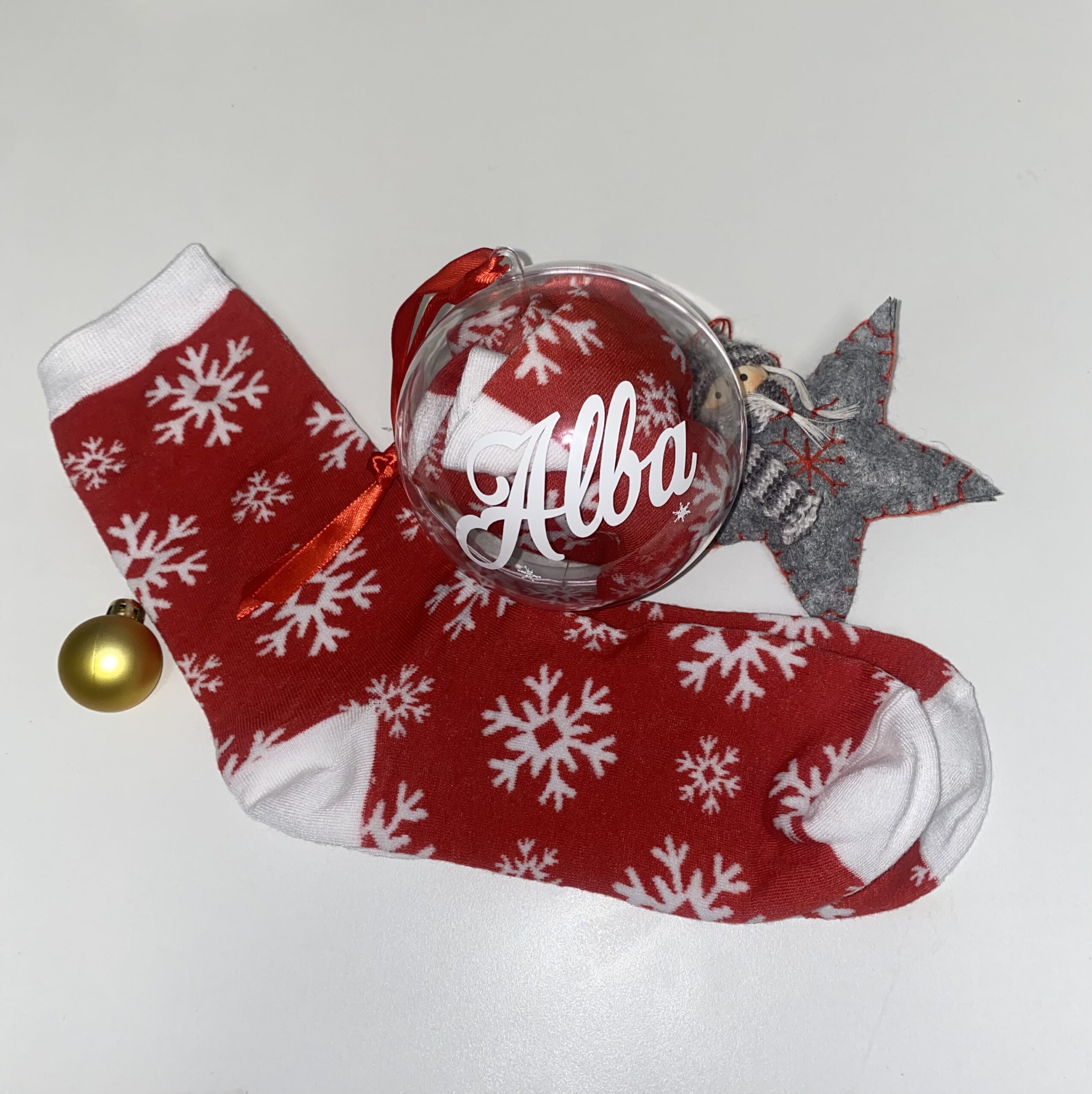 Calcetines navideños en bola